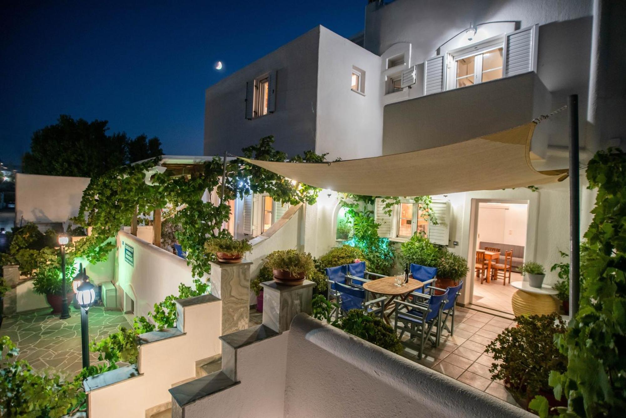 Kontaratos Studios&Apartments Páros Exterior foto